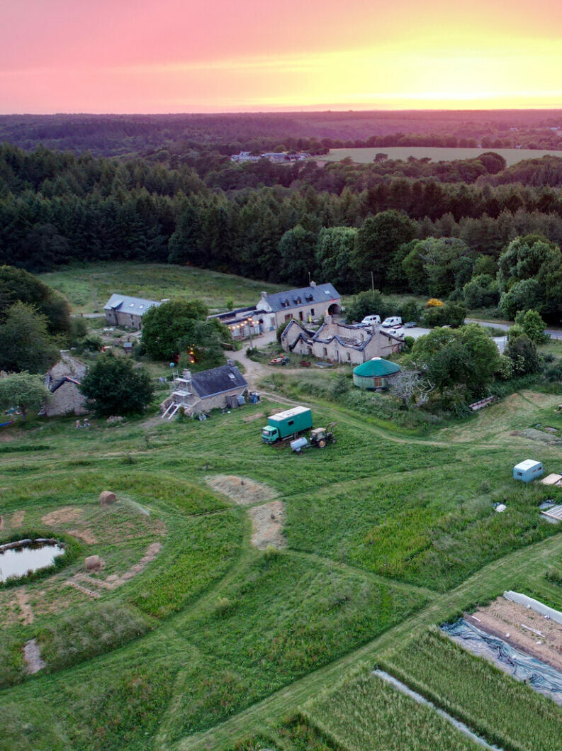 Couché de soleil sur le Hameau en 2023