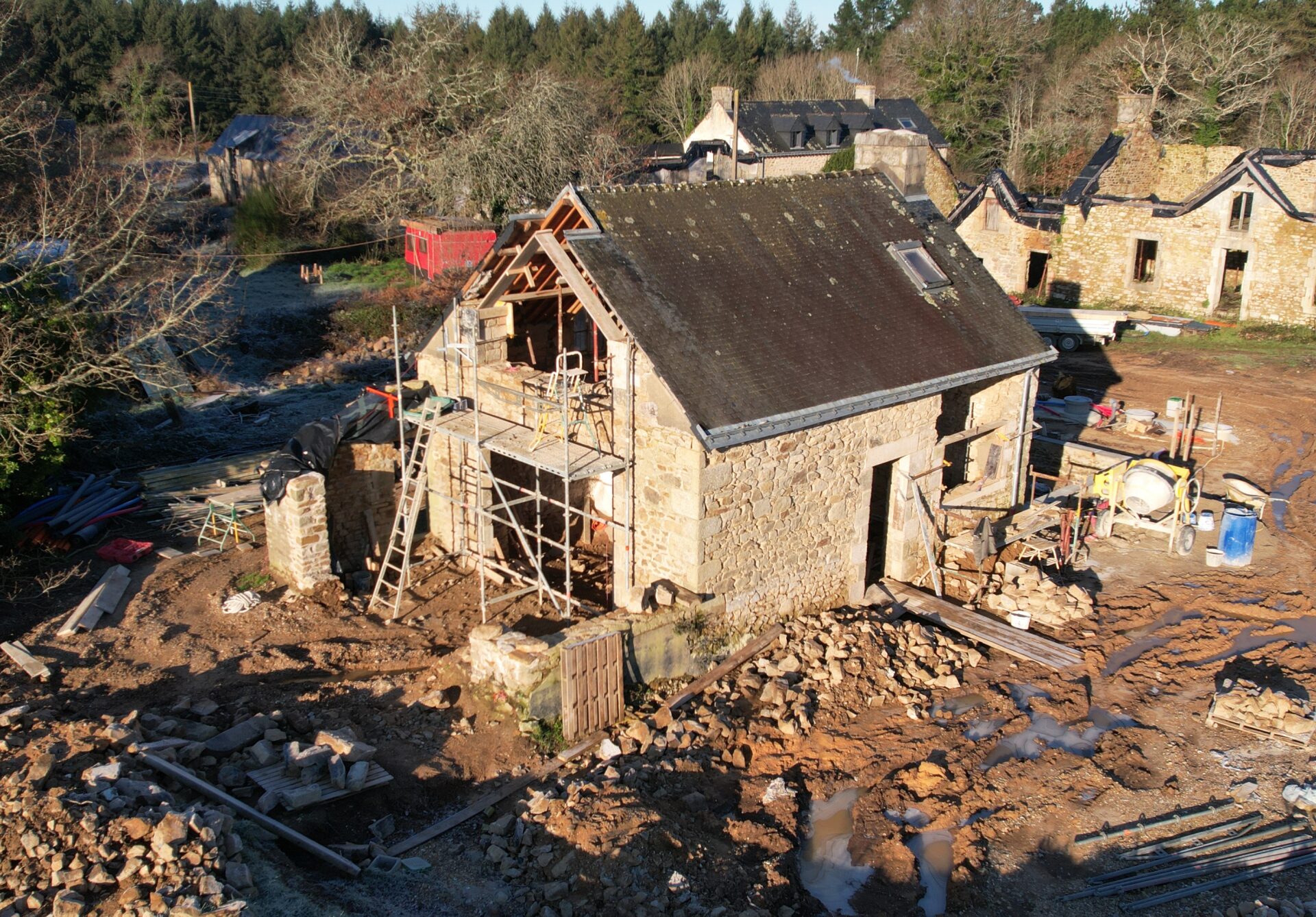 fin de la maçonnerie pour la petite maison